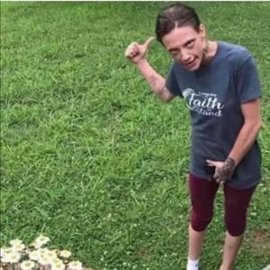 Meet your Posher, Karon